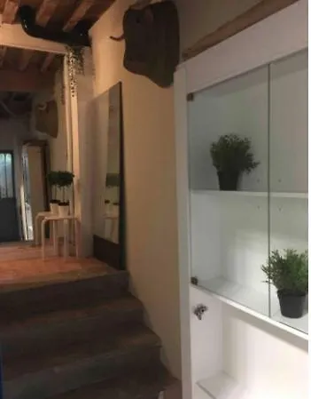 Δωμάτια σε οικογενειακή κατοικία Casa Abril